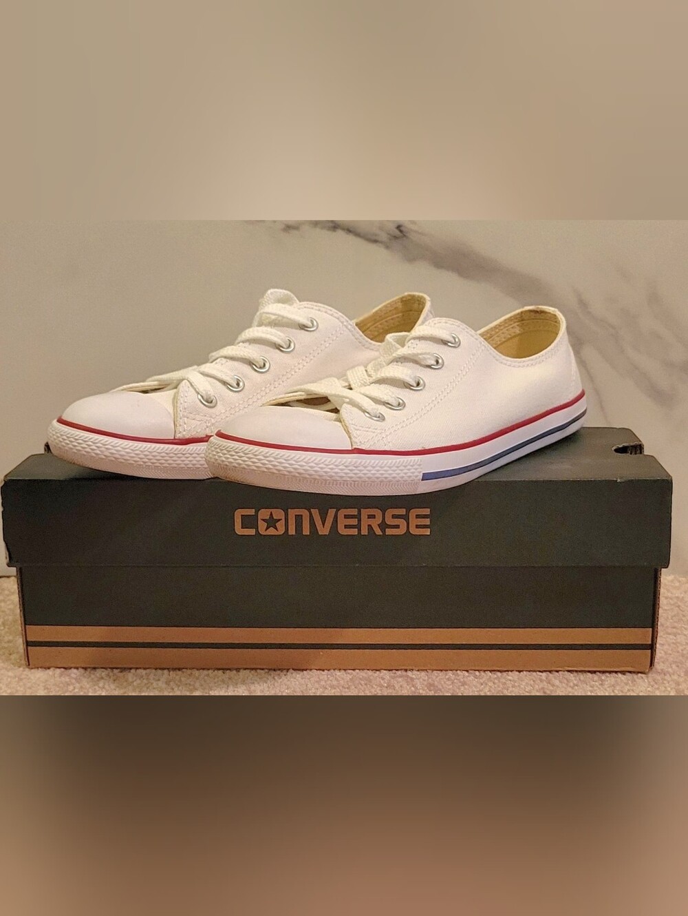 Converse Chuck Taylor All Star Low Top Sneakers White Women's Size 6